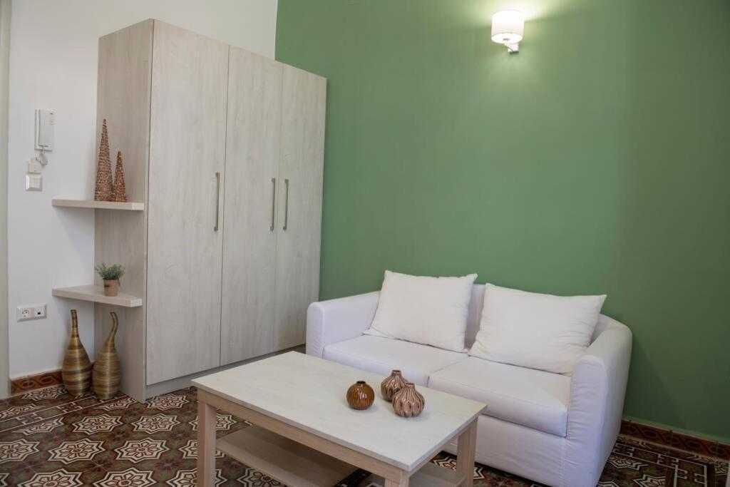 The Little Big Apartment In The Heart Of Heraklion Екстериор снимка