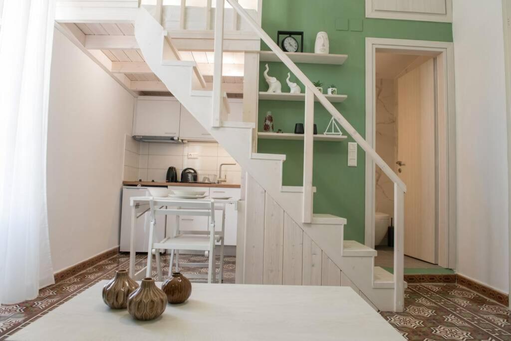 The Little Big Apartment In The Heart Of Heraklion Екстериор снимка