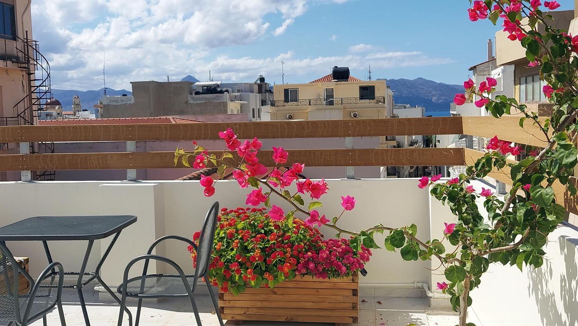 The Little Big Apartment In The Heart Of Heraklion Екстериор снимка